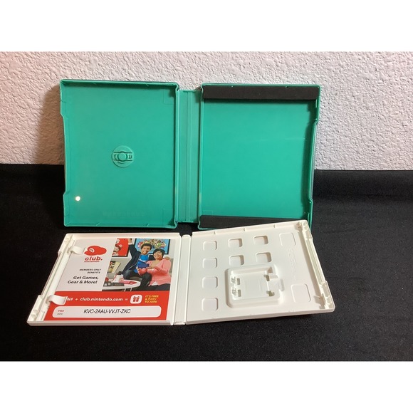 Adventure Time: Explore the Dungeon Collector's EditionIncomplete No Game No Cd - Picture 2 of 5